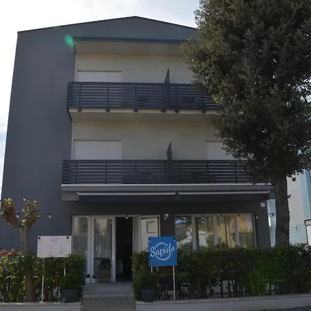 Ninfea Oda ve Kahvaltı Cervia